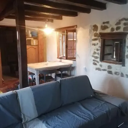 Holiday home De L'escure, Pour 1 Nuit Ou